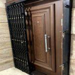 اندازه گیری درب منزل آپارتمان