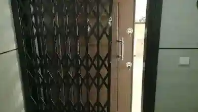 چرا باید از درب آکاردئونی حفاظ منزل استفاده کنیم؟