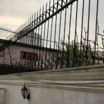 حفاظ آهنی در بزرگراه صدر
