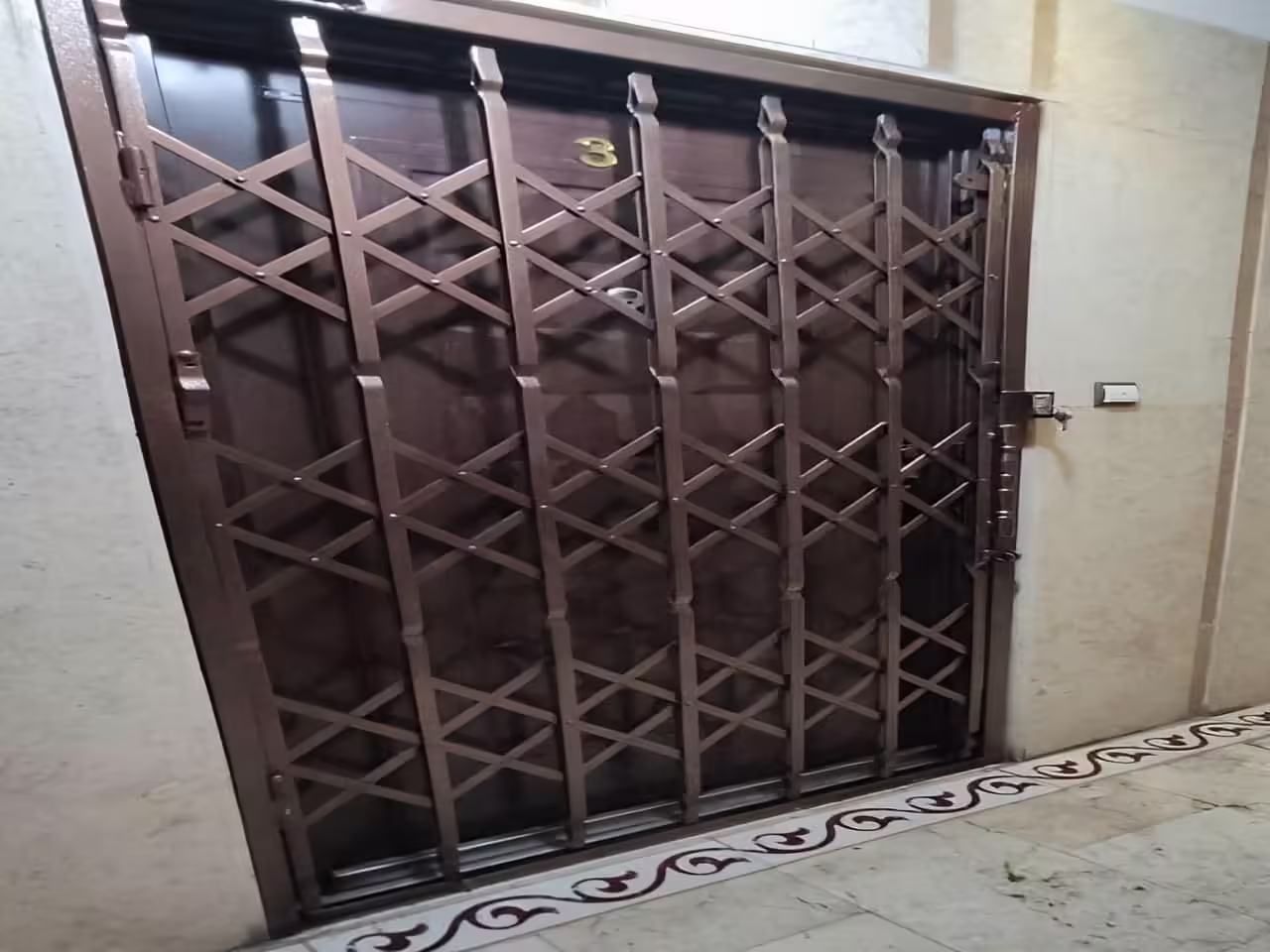 درب آکاردئونی | دیجی صنعت درب آکاردئونی