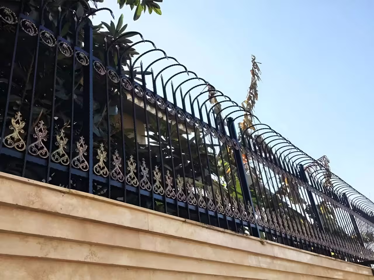 حفاظ دیوار | دیجی صنعت حفاظ دیوار