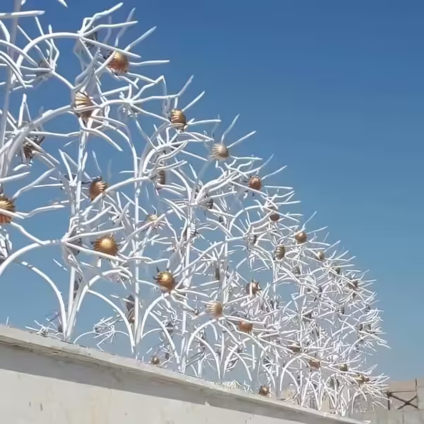 خرید حفاظ گل آفتابگردان با طراحی شبیه به گل آفتابگردان