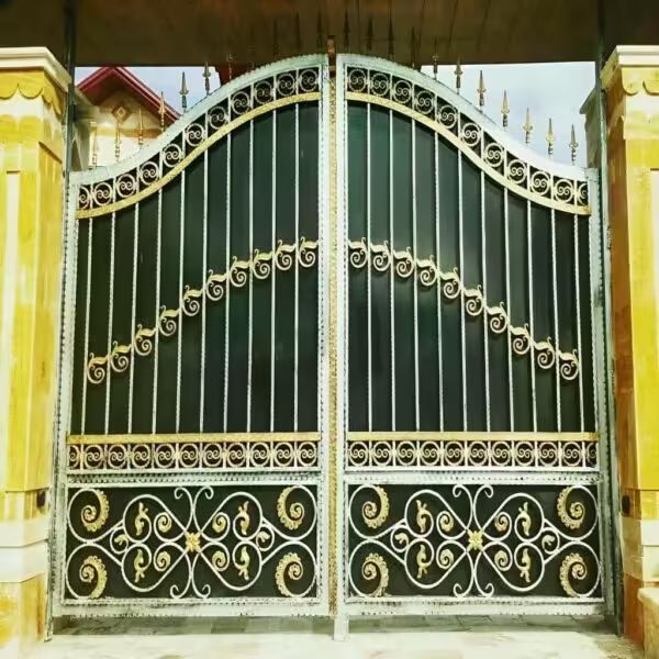 خرید درب فلزی مدل انگلیسی مناسب ورودی ساختمان