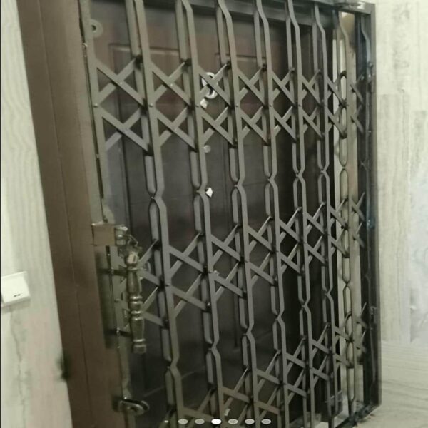 عملکرد ریلی حفاظ آکاردئونی با ساختار دولنگه و تک لنگه