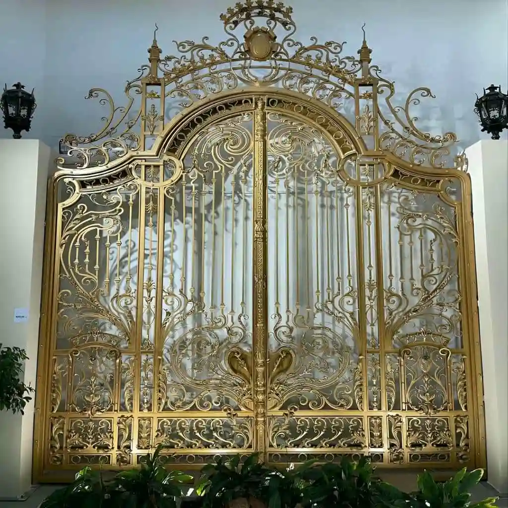 مشخصات درب حیاط ویلایی