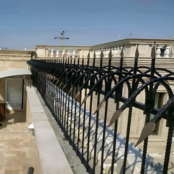 خرید حفاظ سرنیزه ای برای دیوار