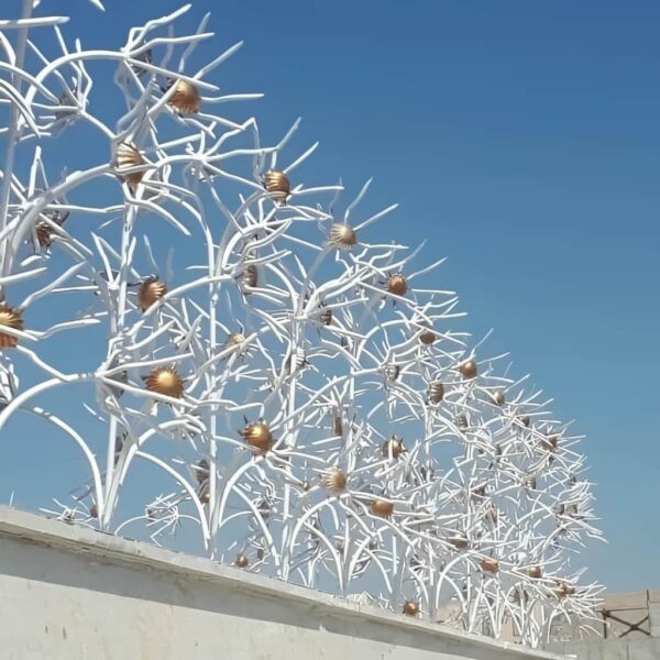 خرید حفاظ گل آفتابگردان با طراحی شبیه به گل آفتابگردان