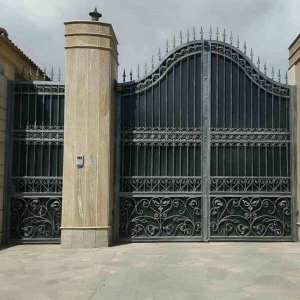 درب فلزی مدل انگلیسی