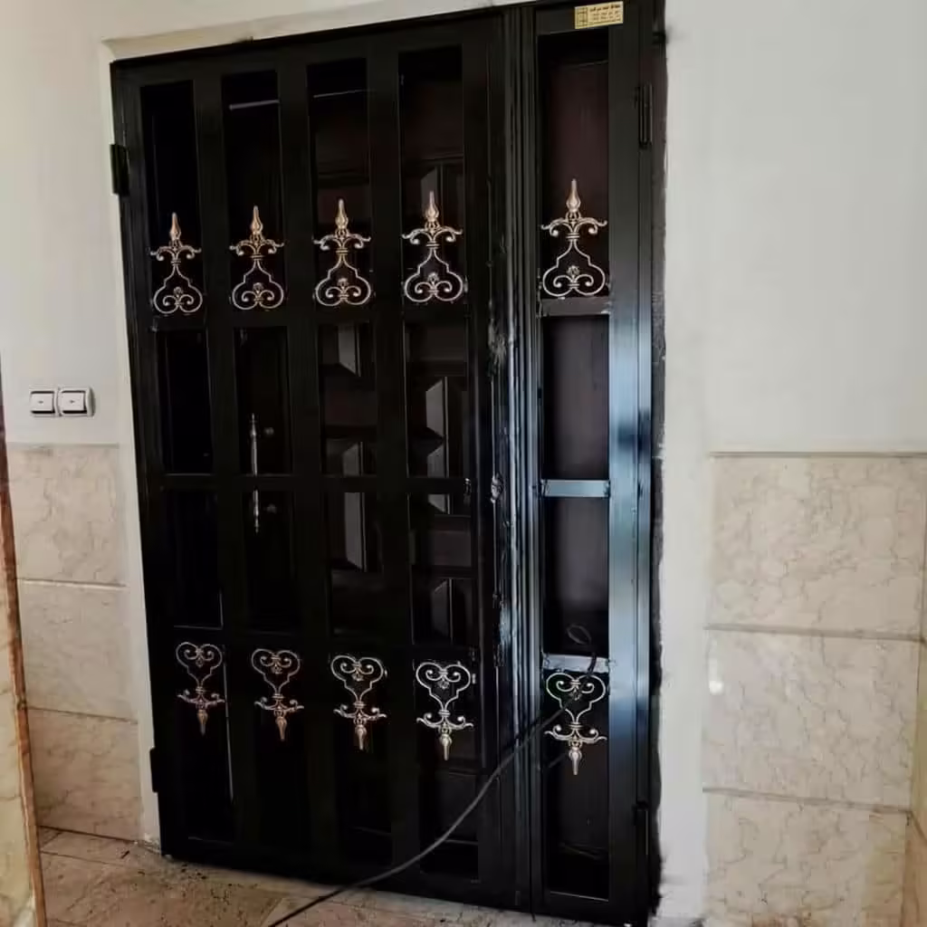 خرید حفاظ درب آپارتمان خرید حفاظ درب آپارتمان