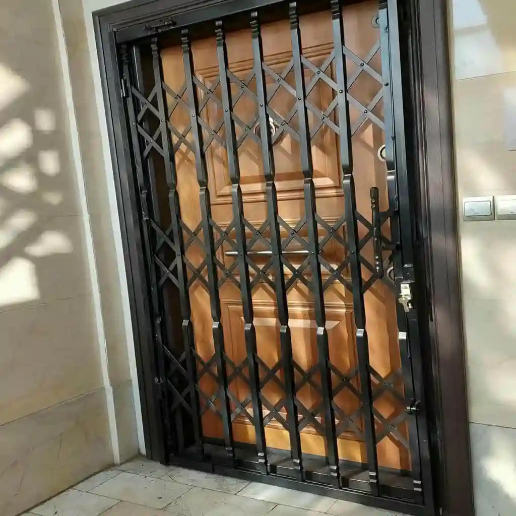 خرید حفاظ پشت درب ضد سرقت