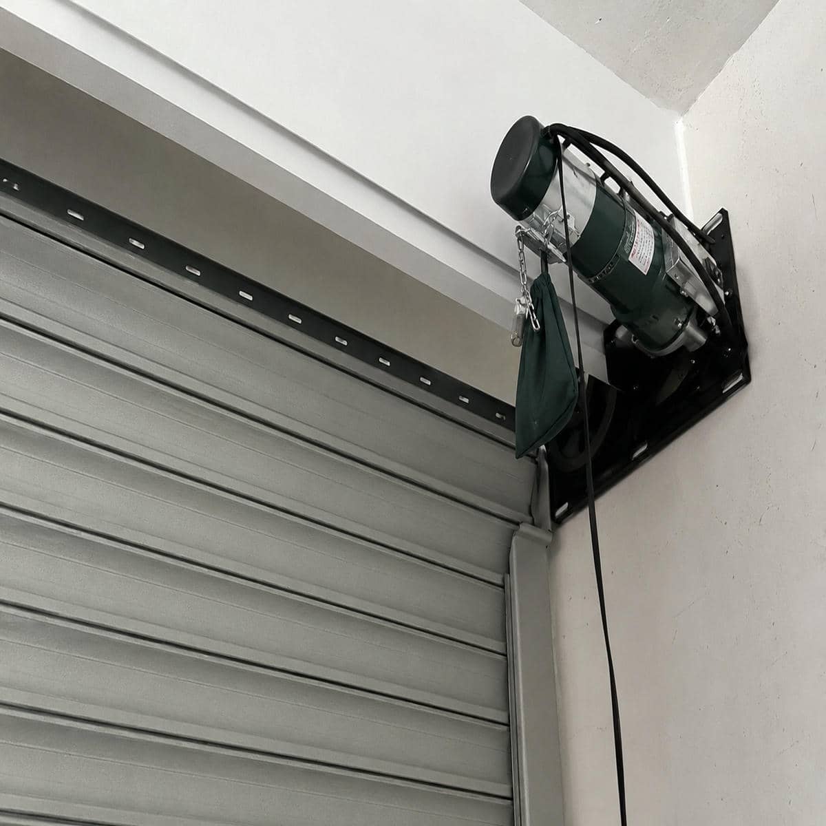 کرکره برقی با موتور ساید