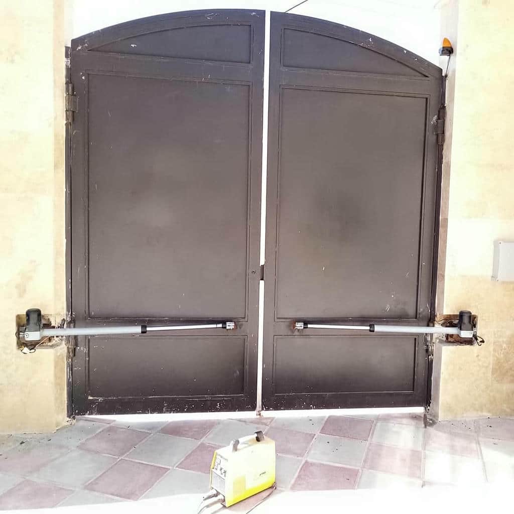 فروش جک درب پارکینگ اتوماتیک کنترل ریموت در بندر بوشهر
