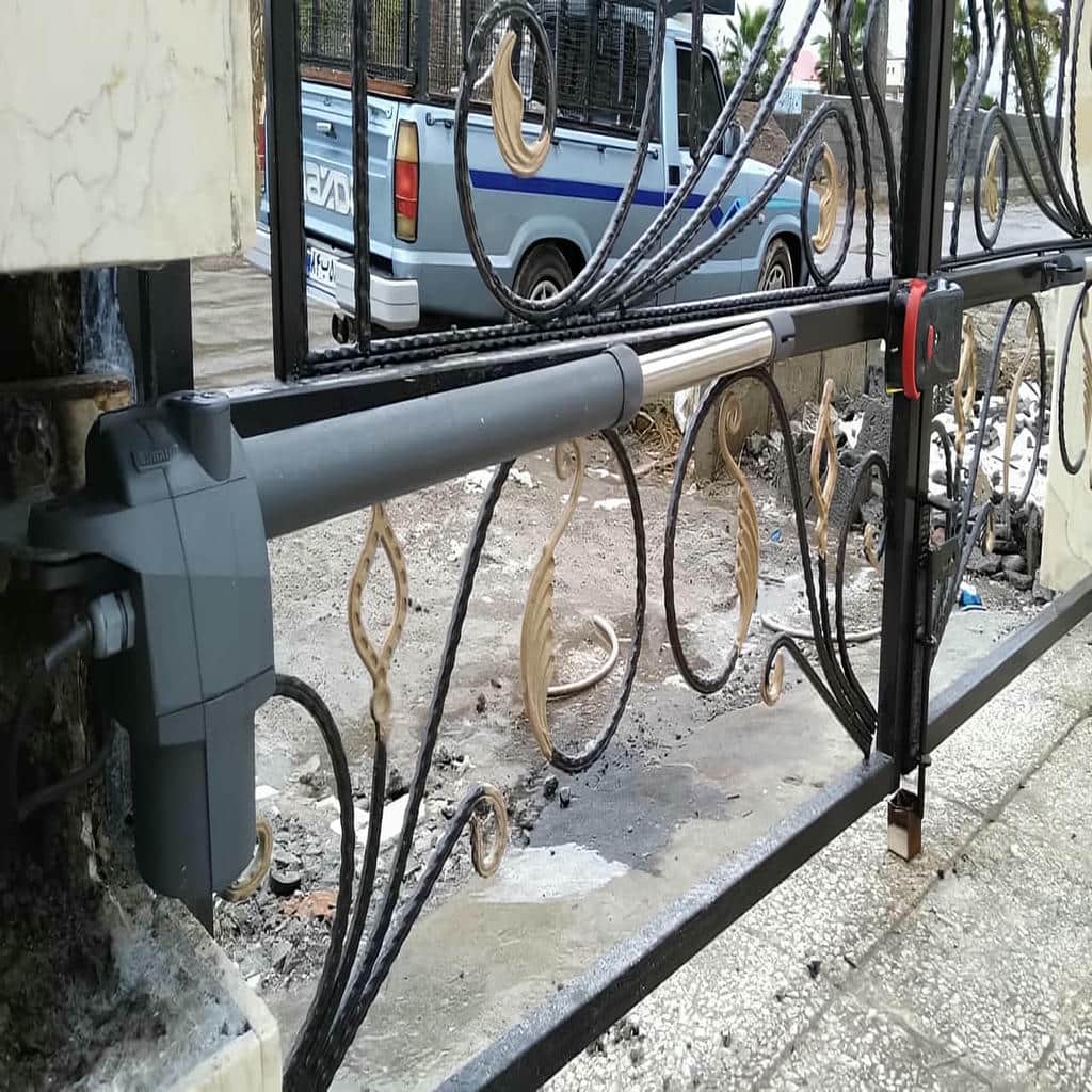 نصب جک درب پارکینگ اصولی در کرمانشاه