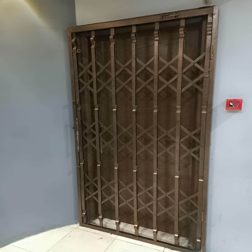قیمت درب آکاردئونی فلزی ضدسرقت دوگل در استان گلستان