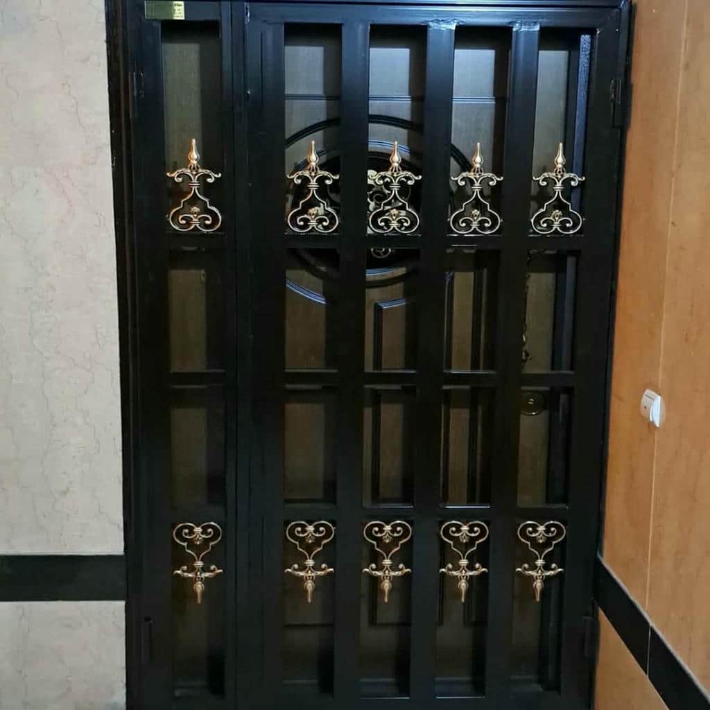 کارخانه درب آکاردئونی فلزی ضدسرقت آهنی در شیراز