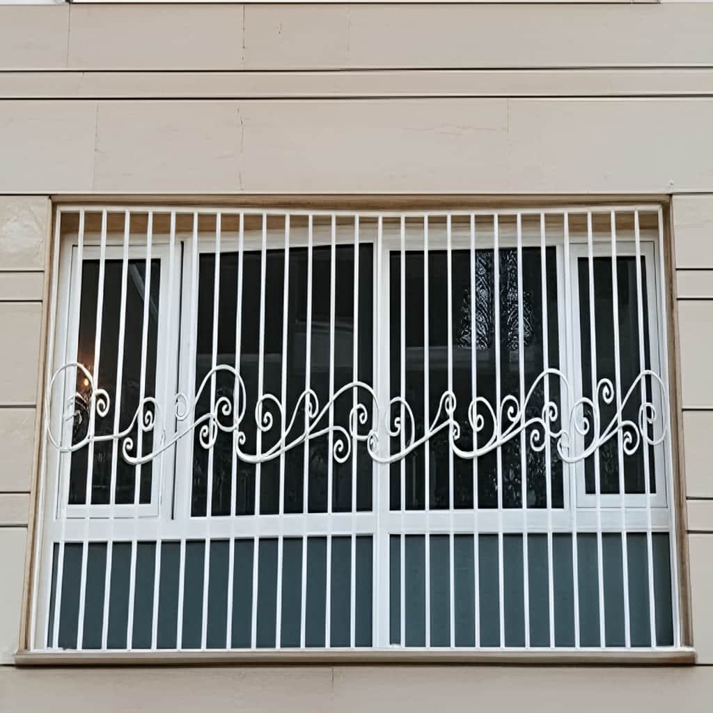 حفاظ پنجره در قم