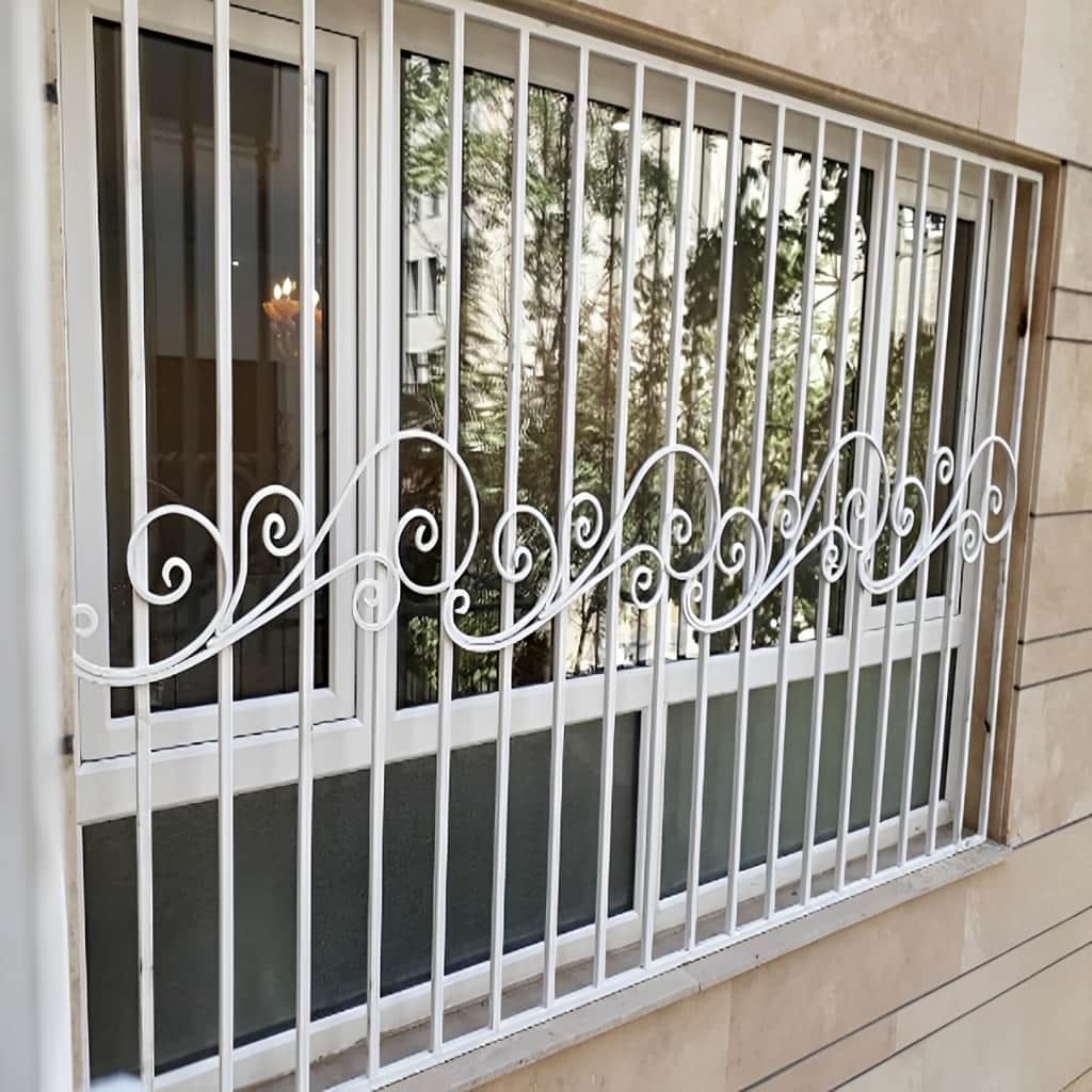 خرید حفاظ پنجره ساده آهنی در اردبیل