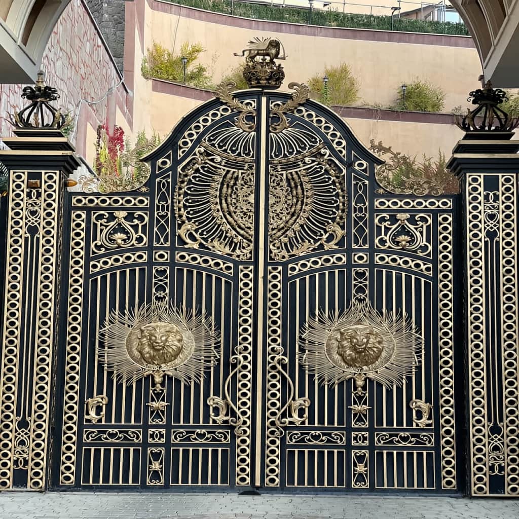 درب حیاط و ویلا در استان گلستان