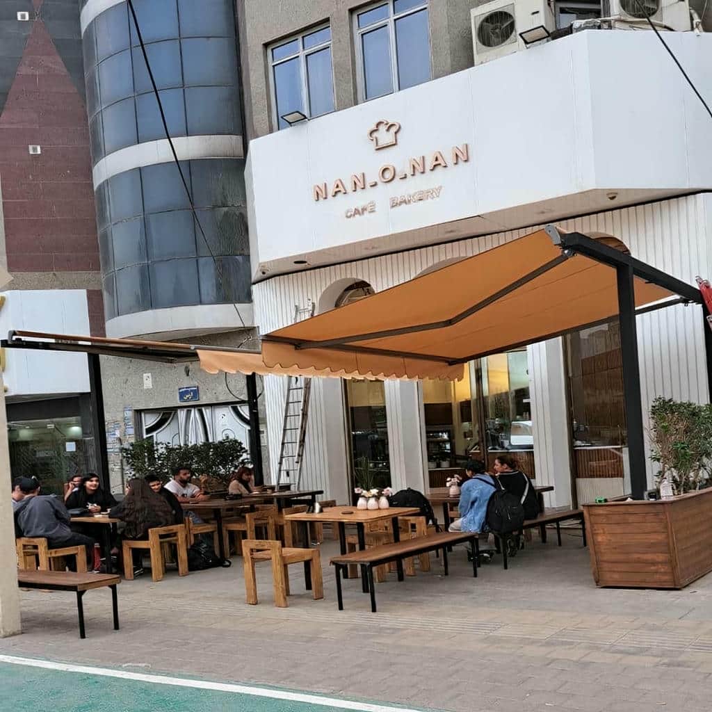 سایبان برقی بازویی اتوماتیک در نیشابور