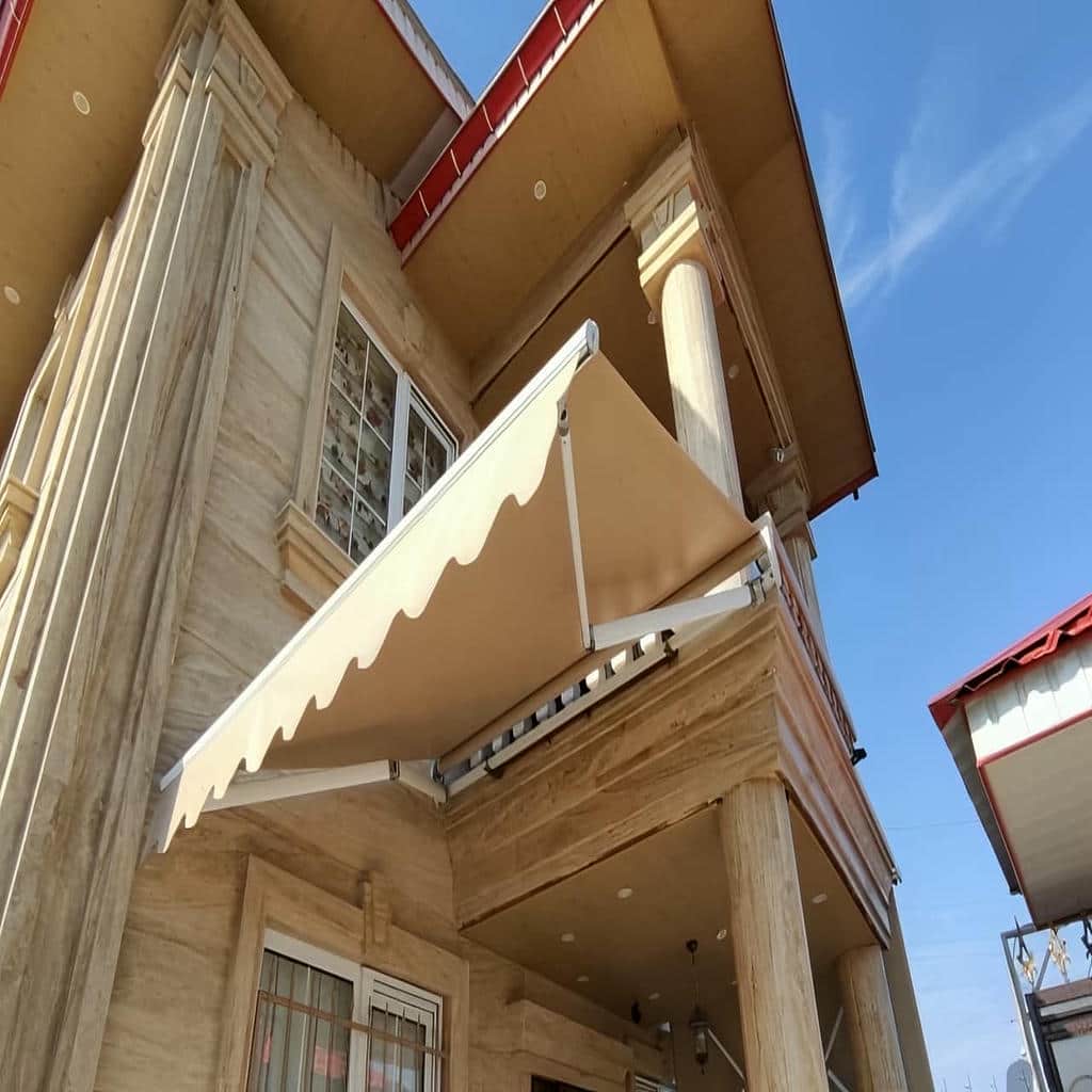 نصب سایبان برقی بازویی اتوماتیک تجاری در چالوس