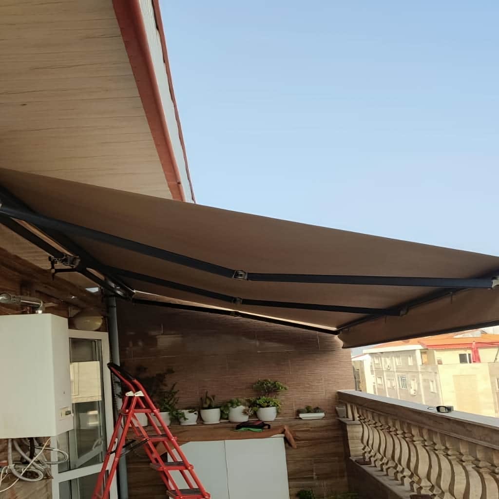 خرید سایبان برقی بازویی اتوماتیک مدرن در یاسوج