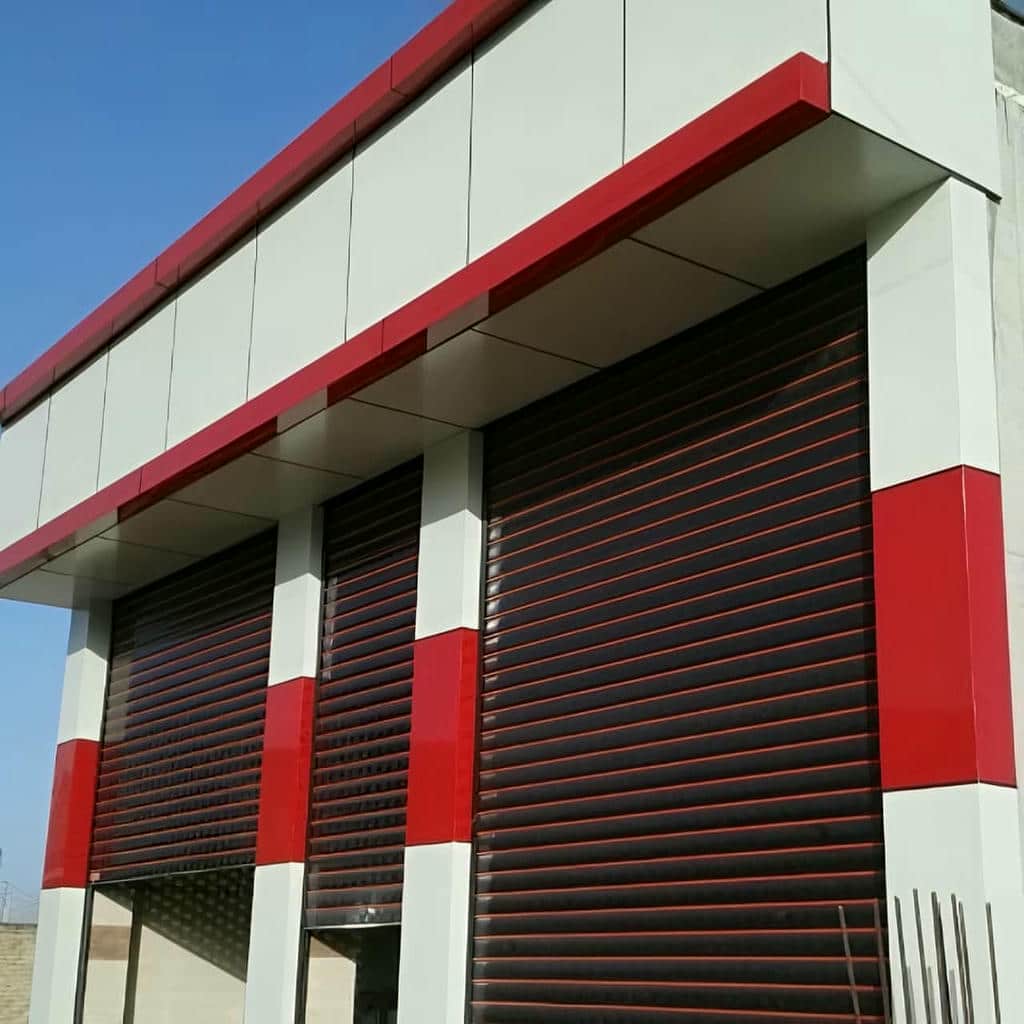 نصب کرکره برقی پارکینگ در رفسنجان