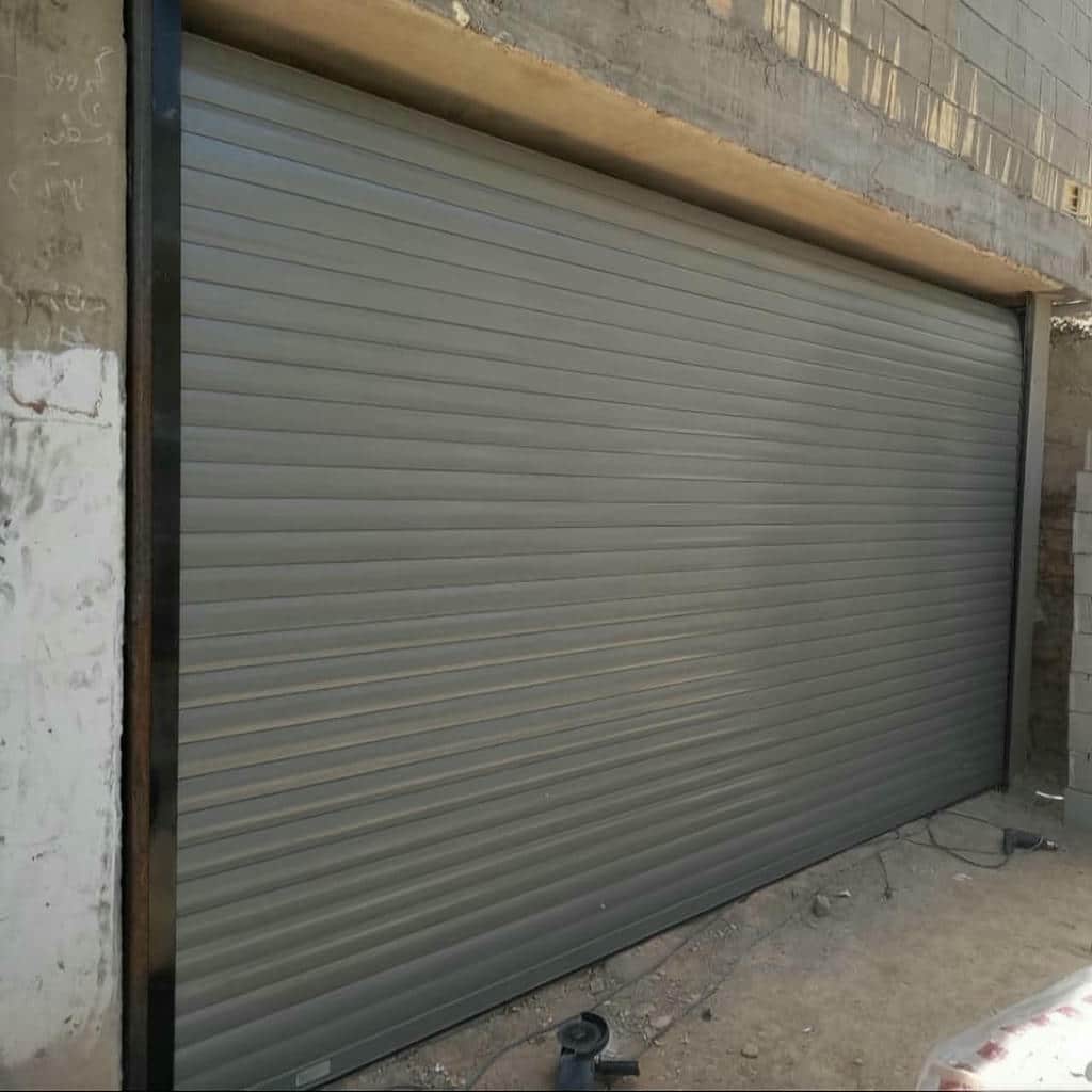 نصب کرکره برقی فروشگاهی در کرمان