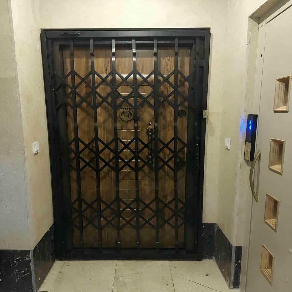 فروش درب آکاردئونی فلزی ضدسرقت رنگ کوره ای در سمنان