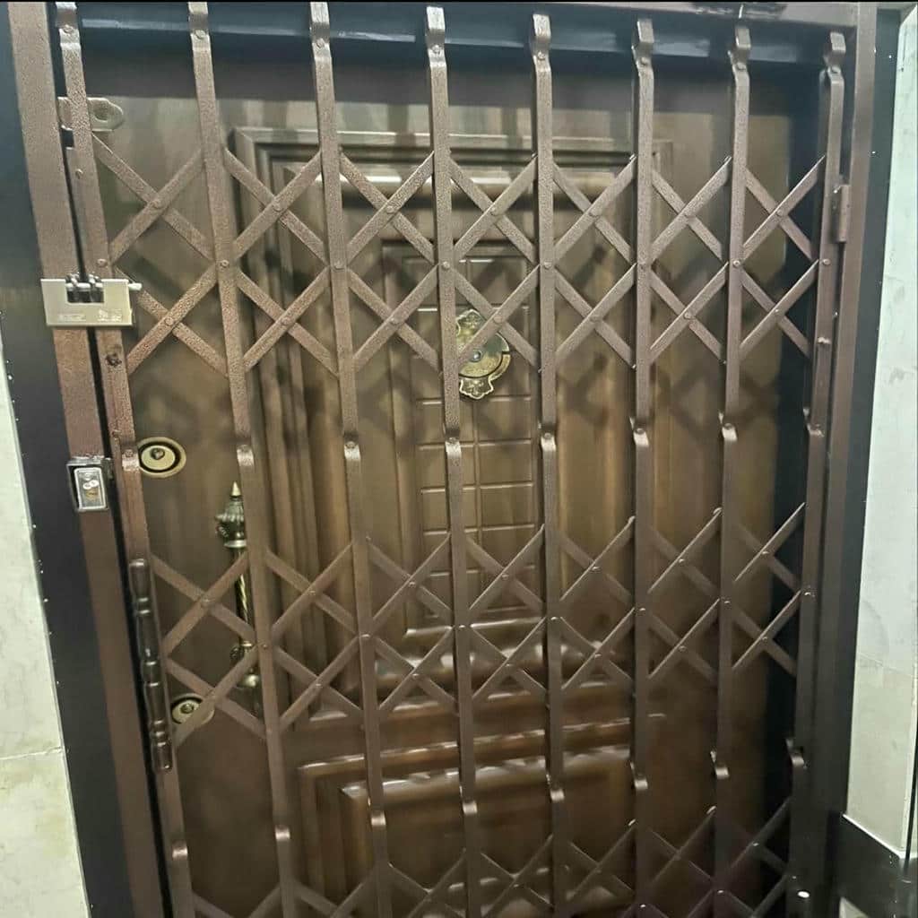 خرید درب آکاردئونی فلزی ضدسرقت دوگل در شیراز