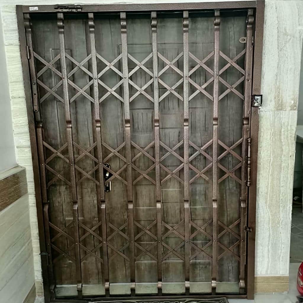 کارخانه درب آکاردئونی فلزی ضدسرقت آهنی در ساری