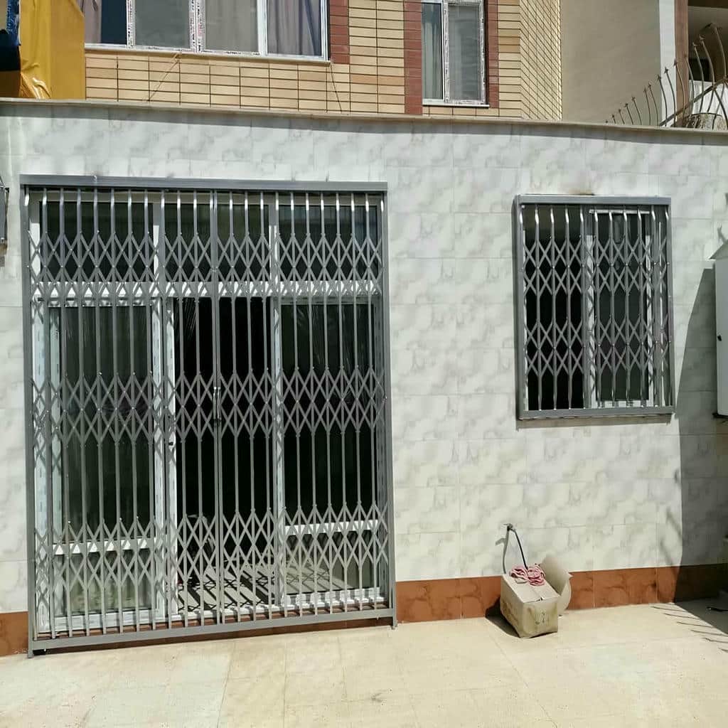 فروش درب آکاردئونی فلزی ضدسرقت تمام گل در استان گلستان