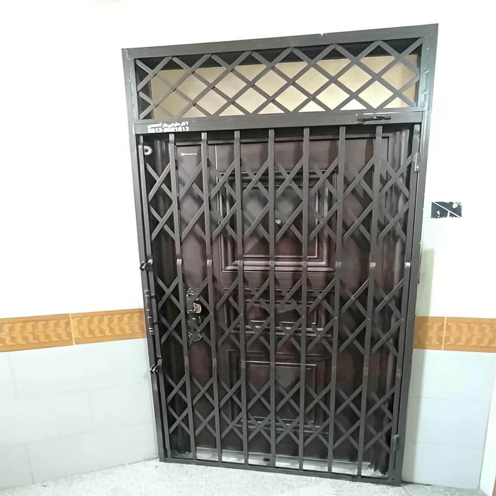 درب آکاردئونی فلزی ضدسرقت در قزوین