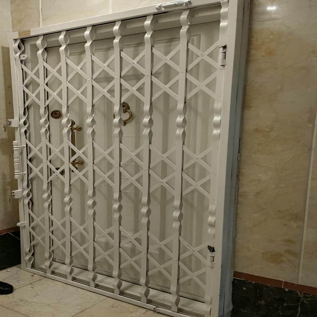 درب آکاردئونی فلزی ضدسرقت در گرگان