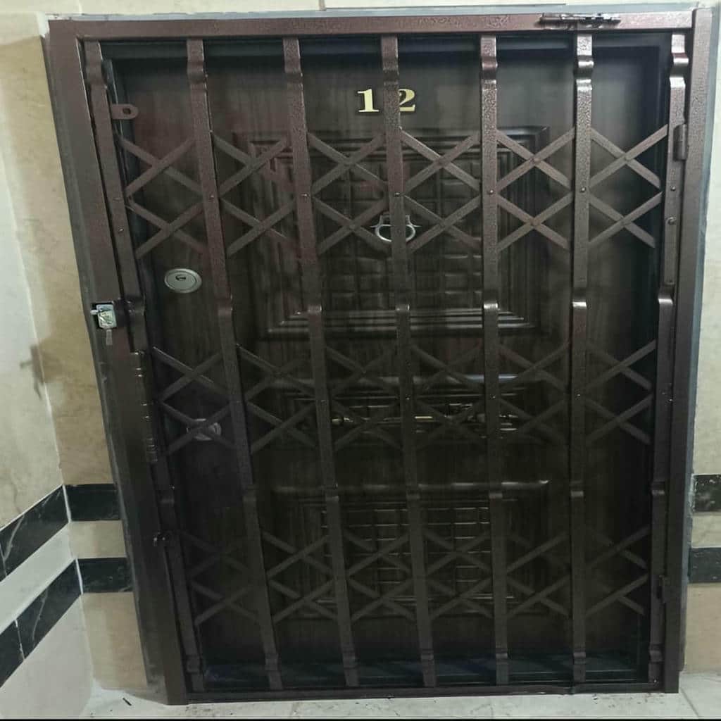 درب آکاردئونی فلزی ضدسرقت در پردیس