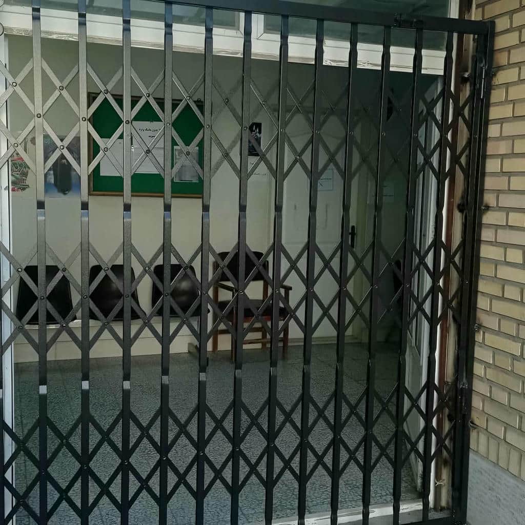 درب آکاردئونی فلزی ضدسرقت در اهواز