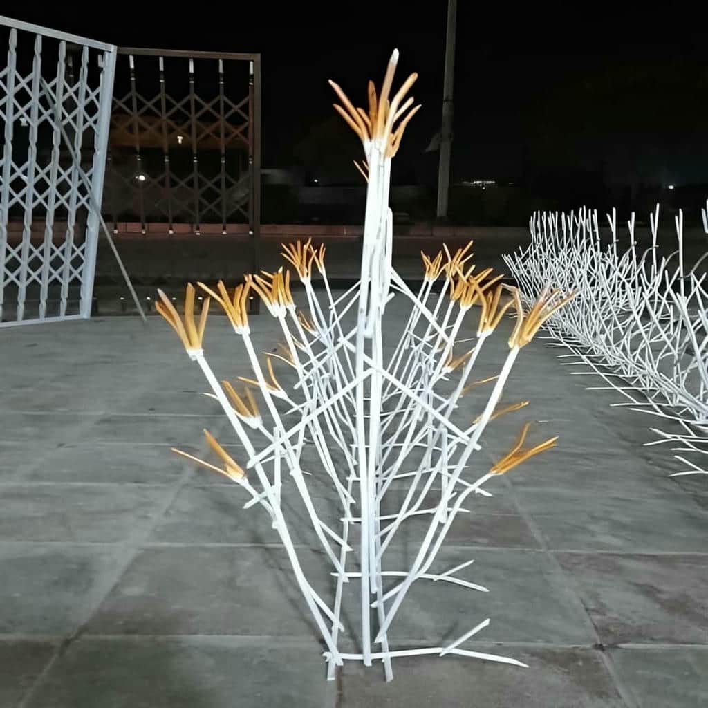 فروش حفاظ شاخ گوزنی هماهنگی با درب در سقز
