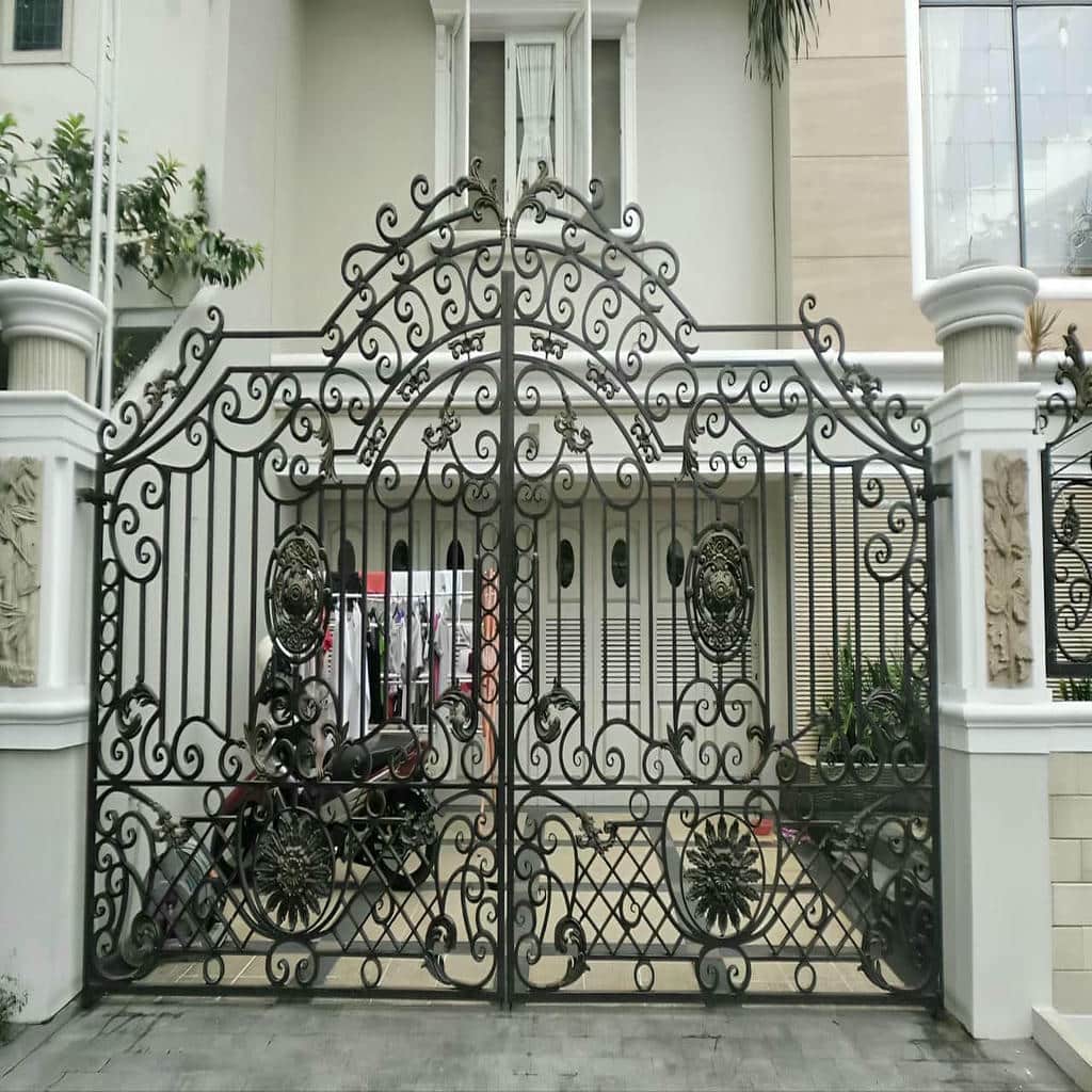 درب حیاط و ویلا در شهریار