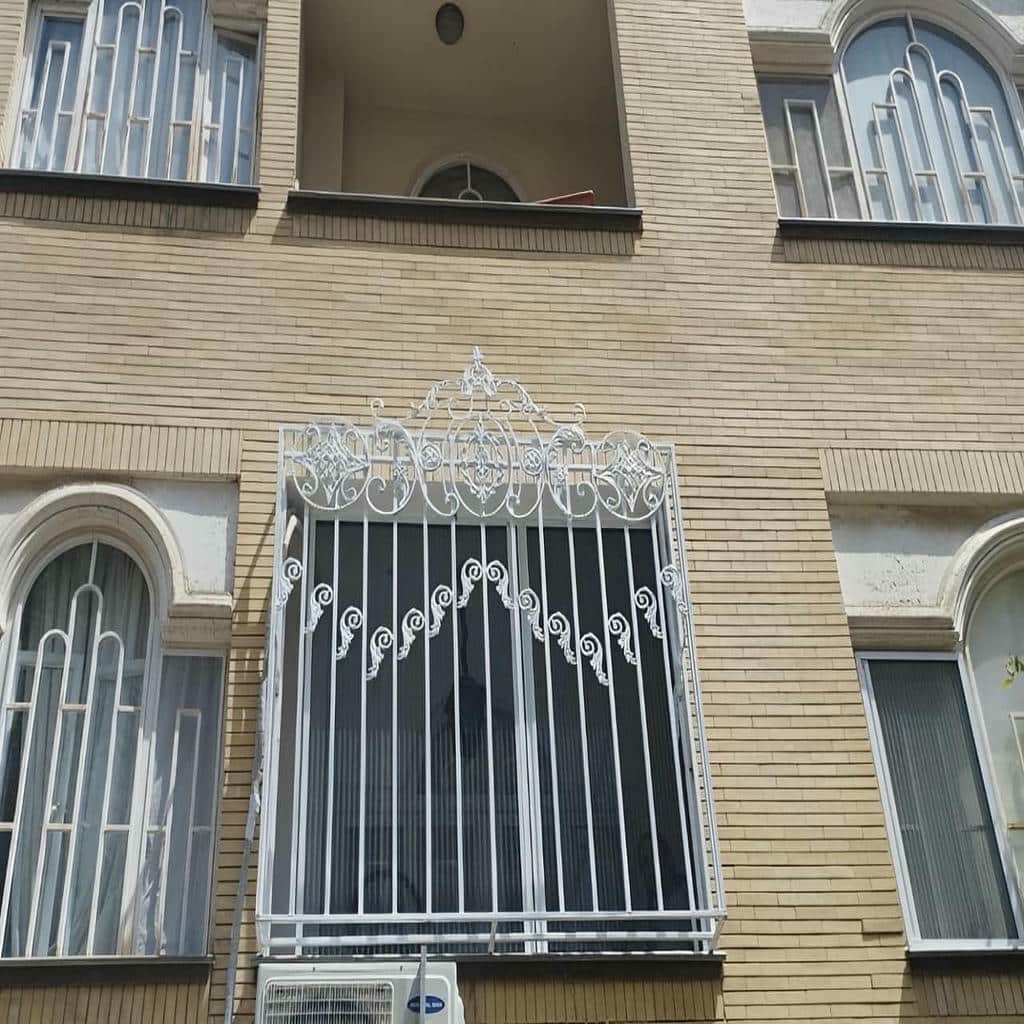 قیمت حفاظ پنجره فرفورژه در اصفهان