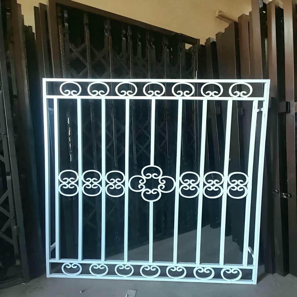 قیمت حفاظ پنجره فرفورژه در سبزوار