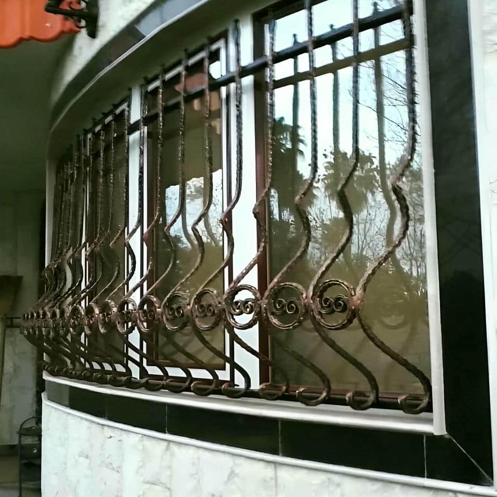 حفاظ پنجره در طالقان