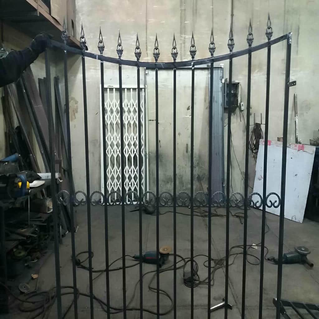 حفاظ پنجره در شهریار
