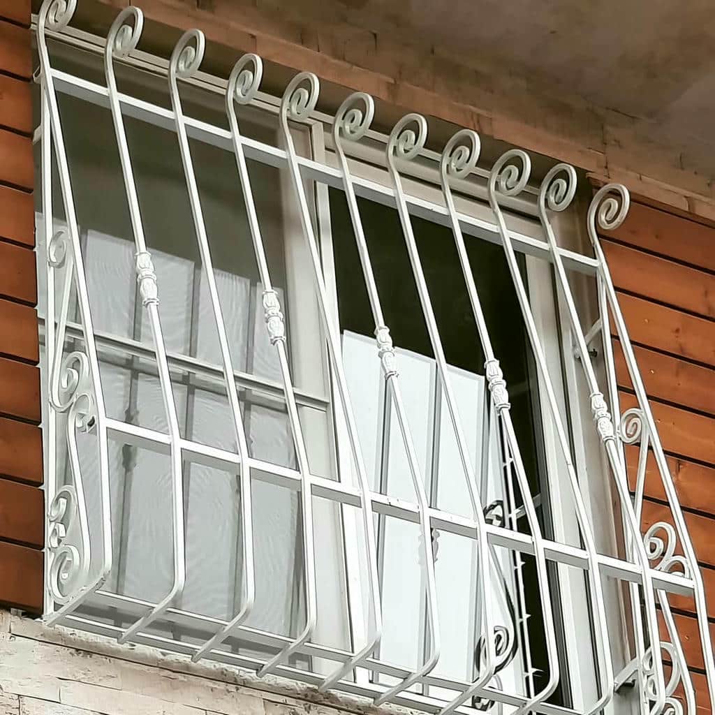 خرید حفاظ پنجره گرد کلاسیک در اردبیل