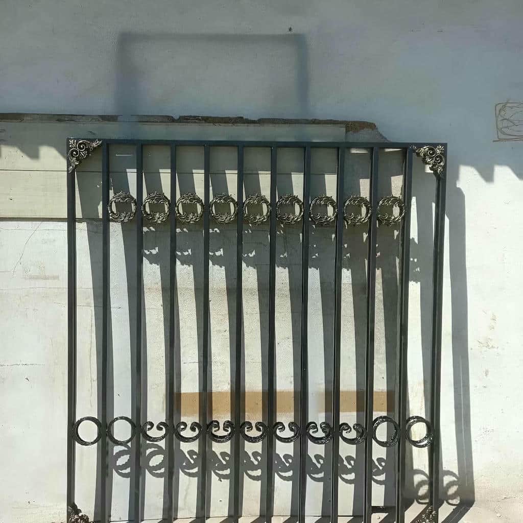 نصب حفاظ پنجره آهنی در نسیم شهر