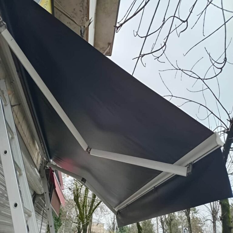 سایبان برقی بازویی اتوماتیک در سنندج