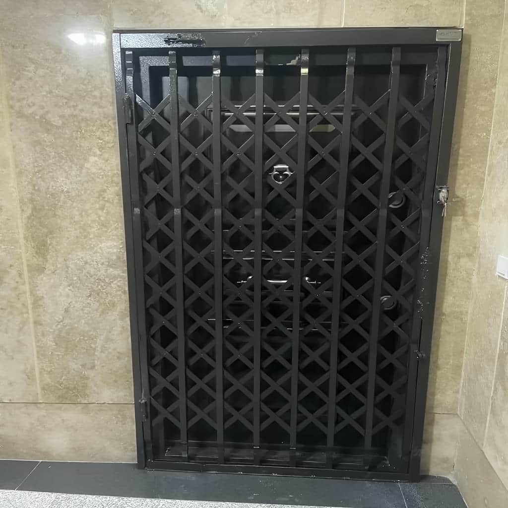 حفاظ آکاردئونی ورودی مجتمع