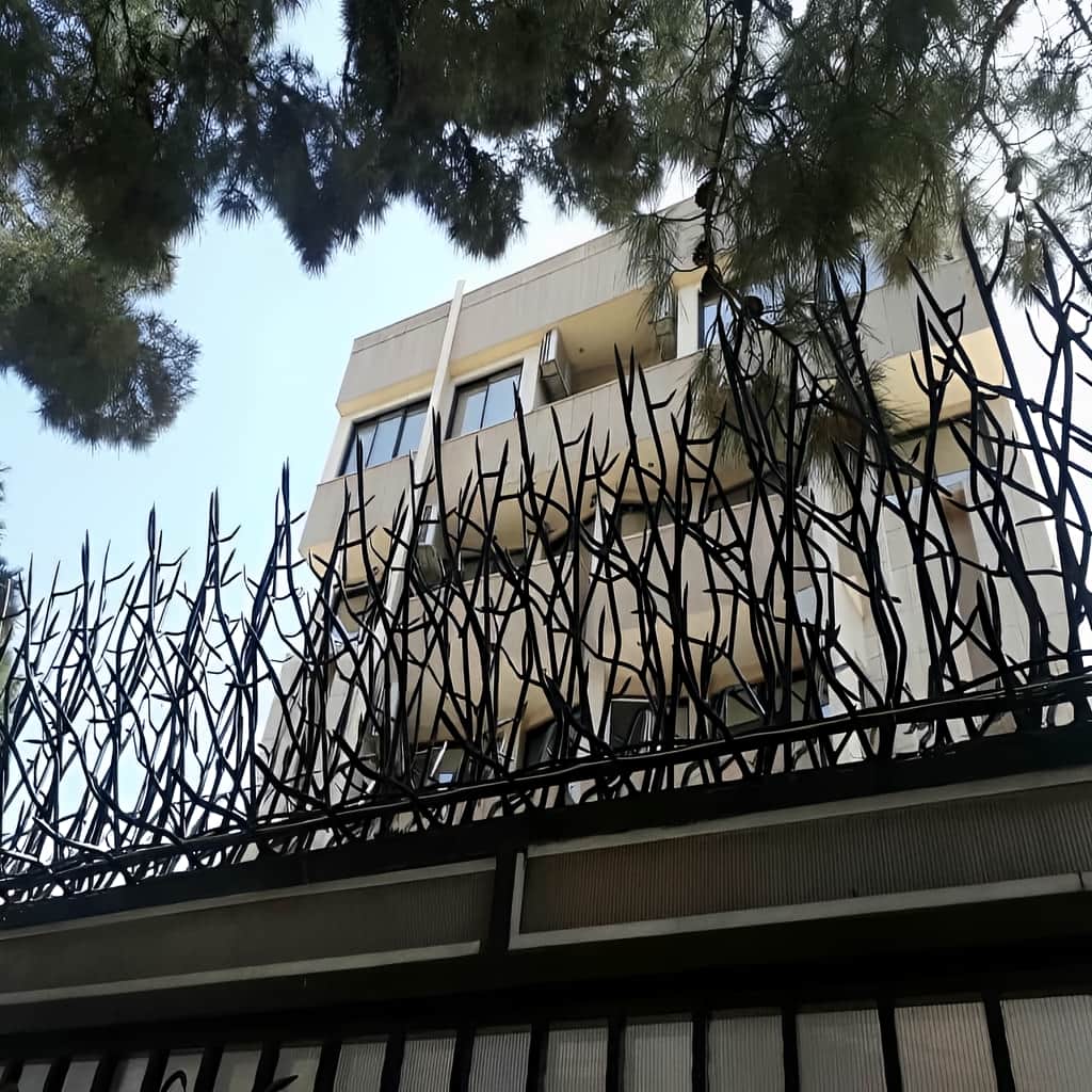 خرید حفاظ دیوار رنگ کوره ای با پوشش بادوام