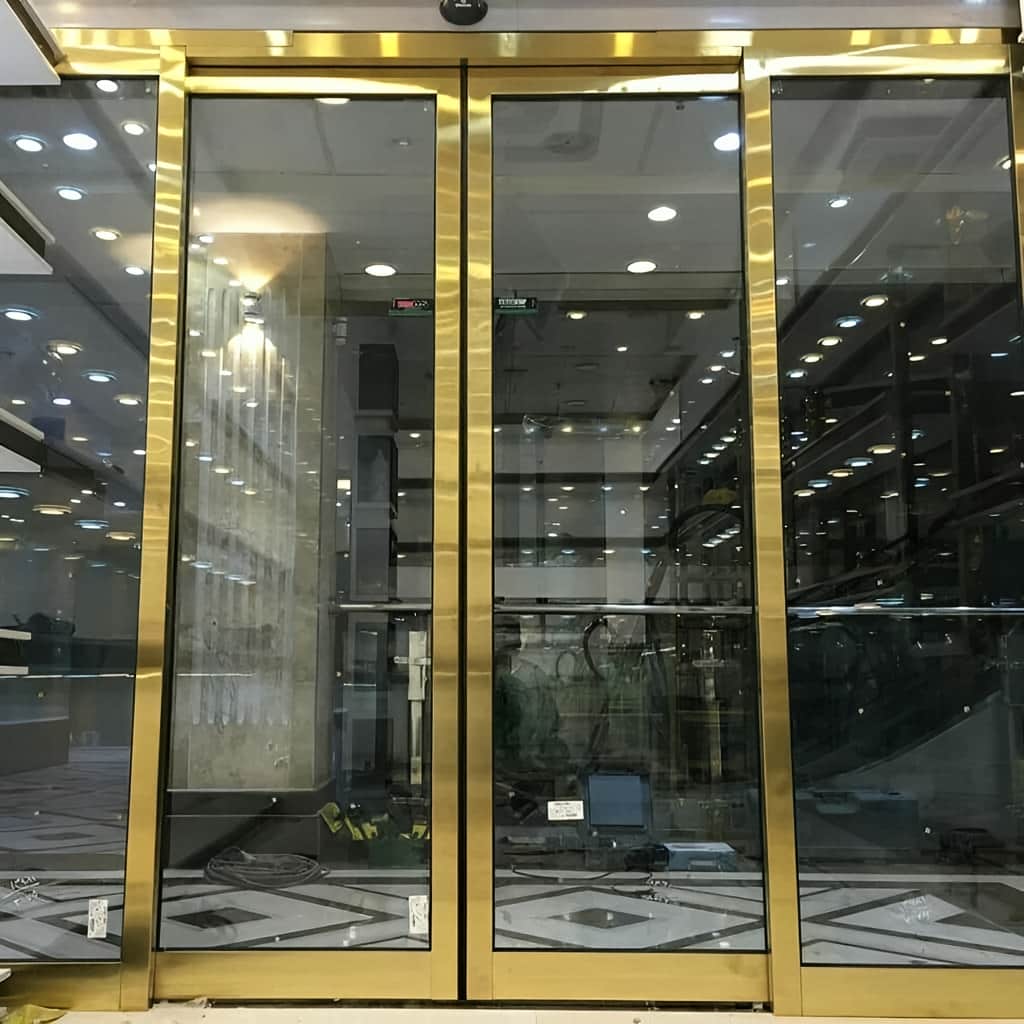 درب شیشه ای سکوریت اتوماتیک ورودی با مسیر کابل کشی مخفی