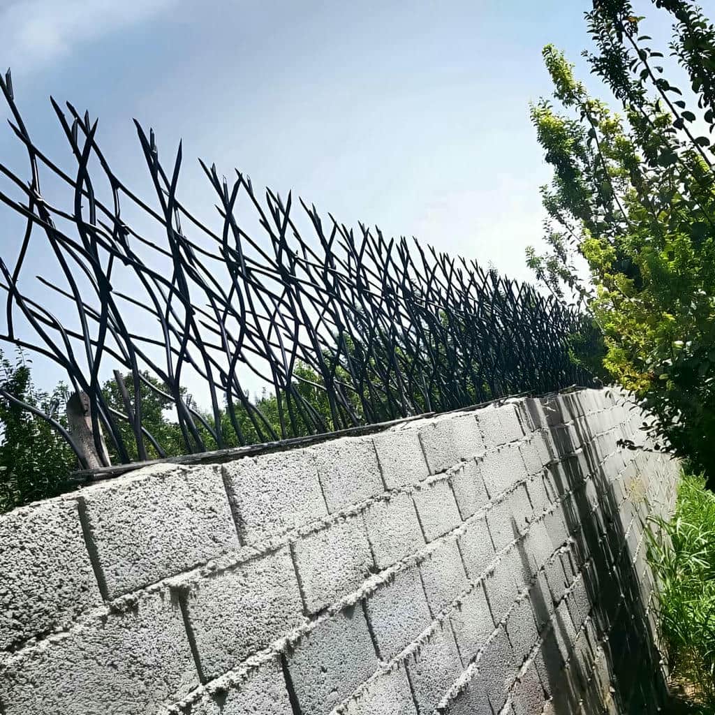 حفاظ دیوار پرتراکم خمکاری شده