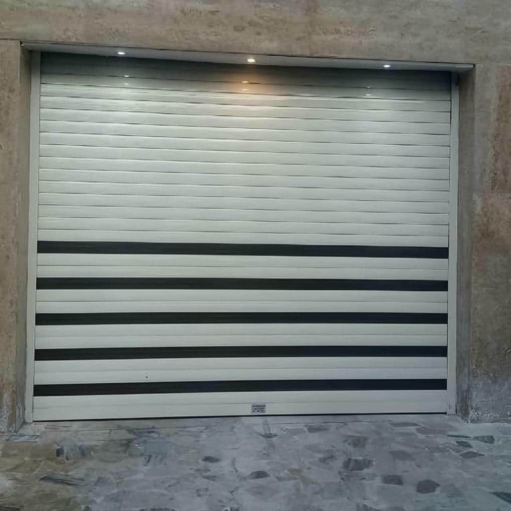 کرکره برقی با فریم فلزی تقویت شده درب کرکره برقی با فریم فلزی تقویت شده درب
