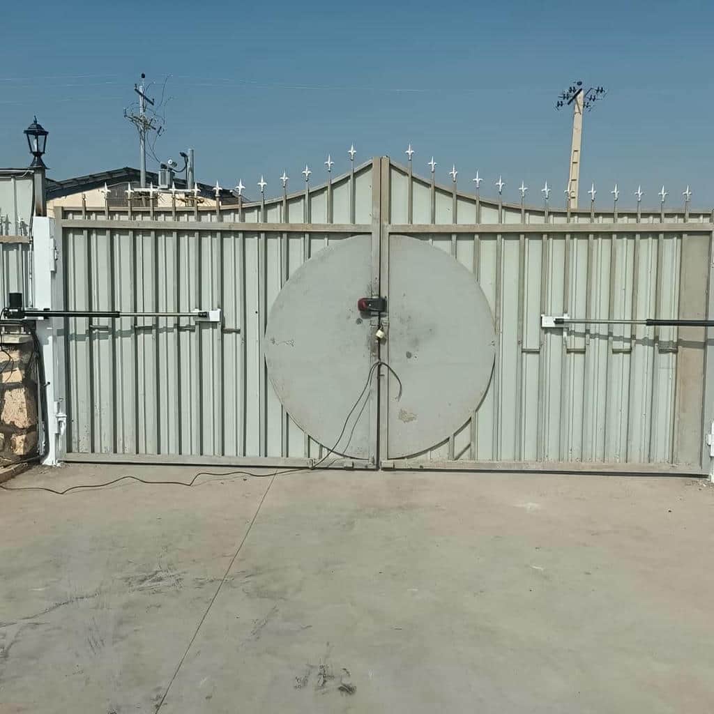 جک تک لنگه درب پارکینگ با پایه جوشکاری محکم